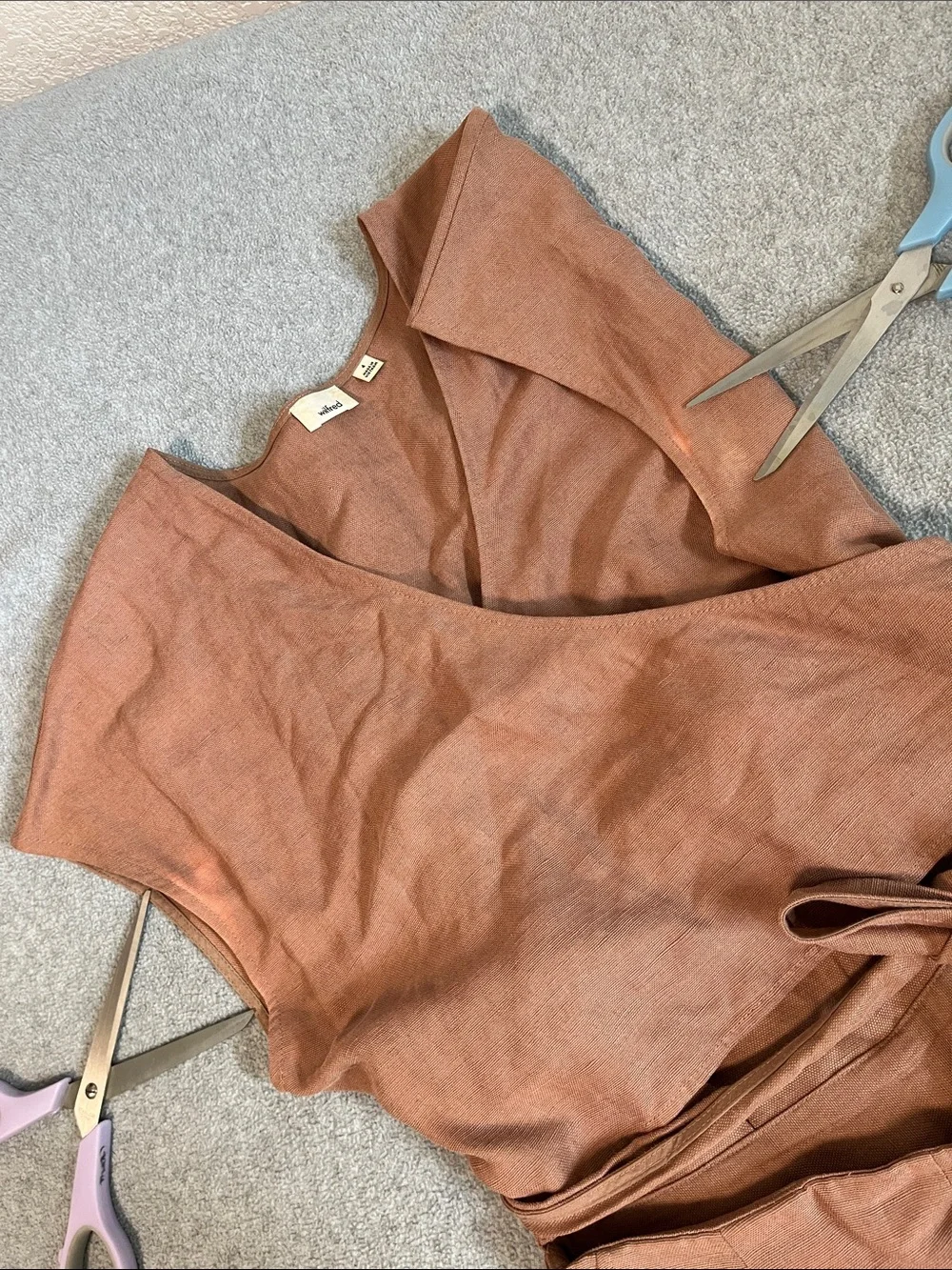 Wilfred Wide-Leg Wrap Crop Jumpsuit in Taupe Size 4 Linen Blend